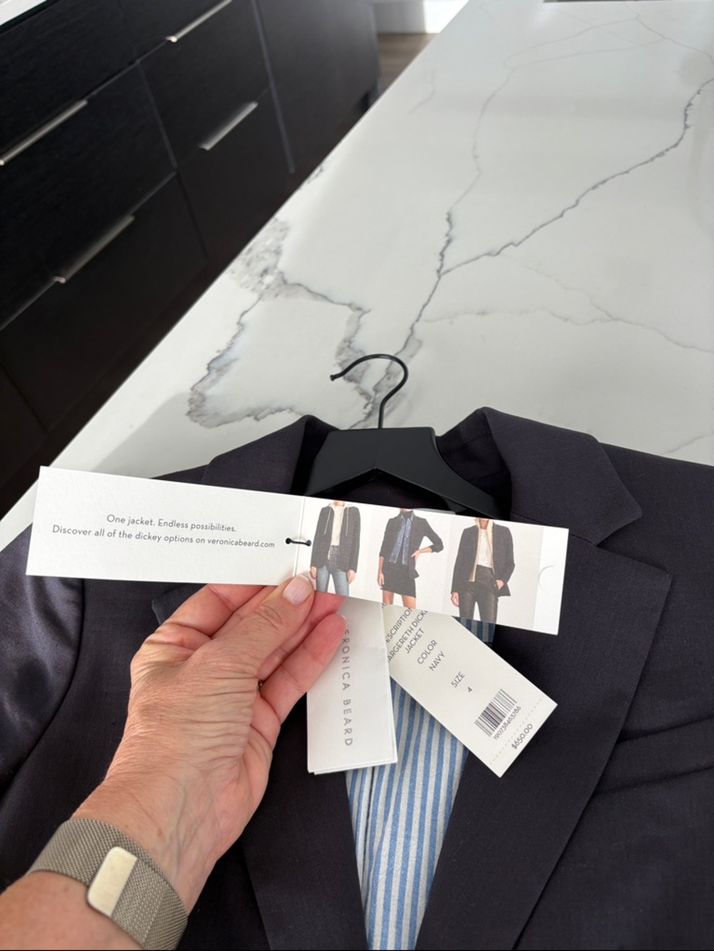 Veronica Beard Navy Margaret fitted Dickey jacket with banded knit puff Sleeves. - Picture 7 of 11